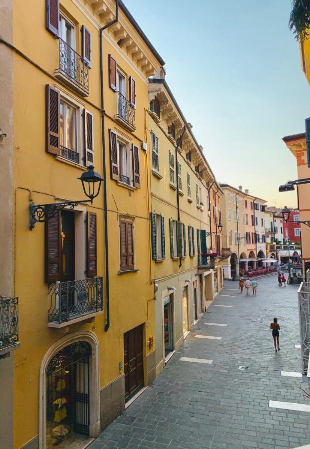Casa La Margherita Desenzano del Garda Buitenkant foto